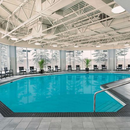 Hilton Garden Inn Calgary Airport Bagian luar foto