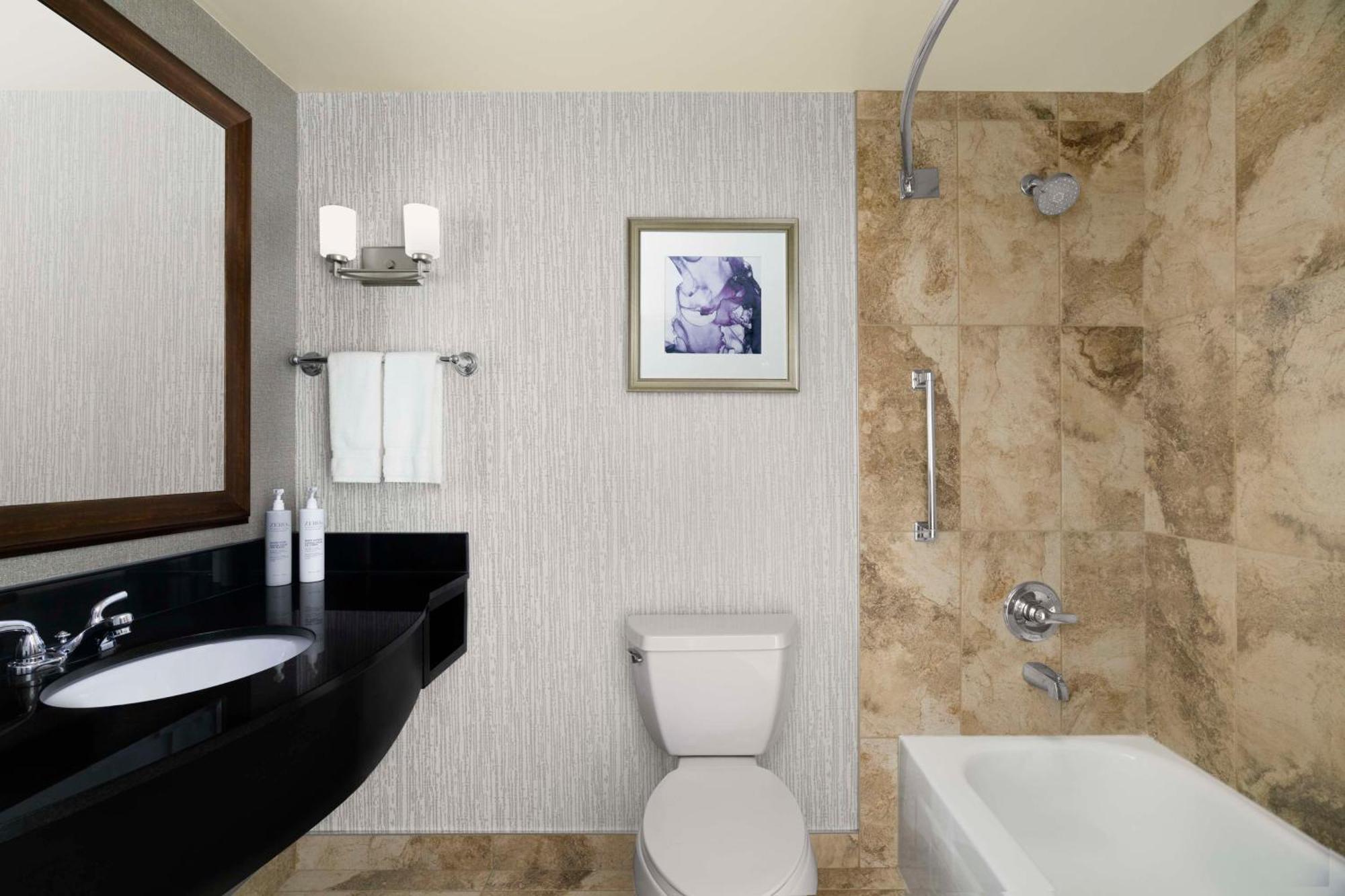 Hilton Garden Inn Calgary Airport Bagian luar foto